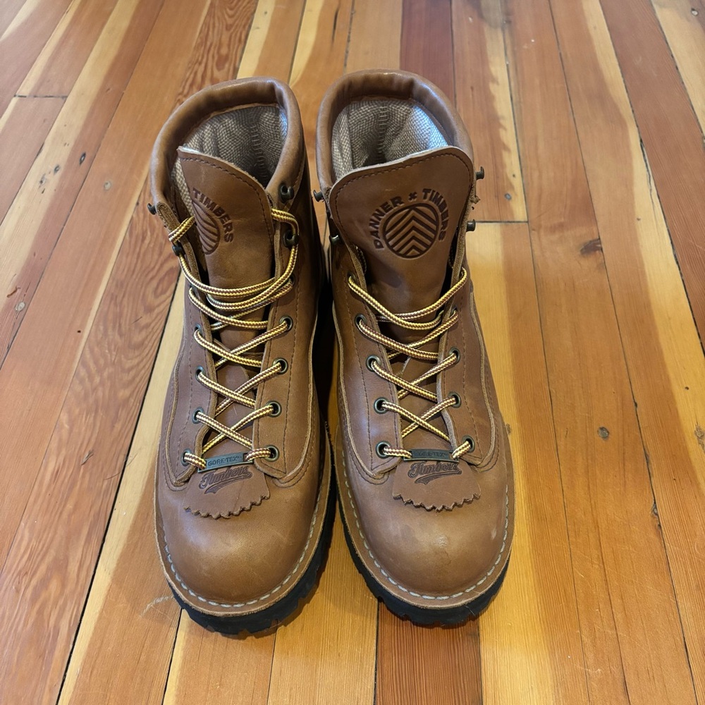 Danner Bull Ridge Rose City/Timbers Collab